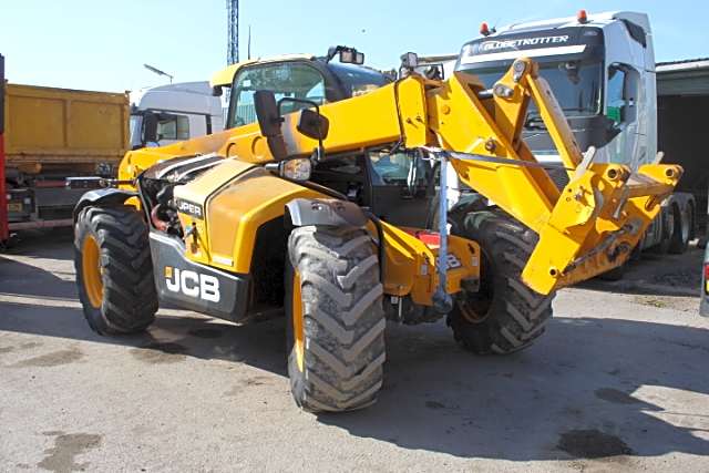 JCB 532-70