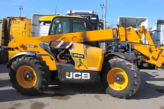 JCB 532-70