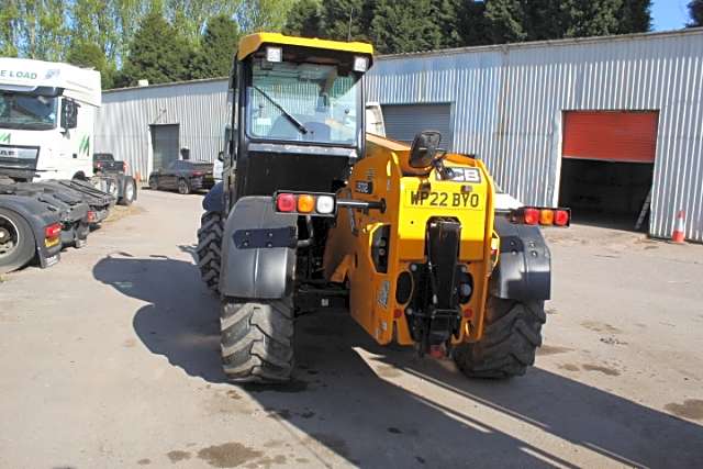 JCB 532-70