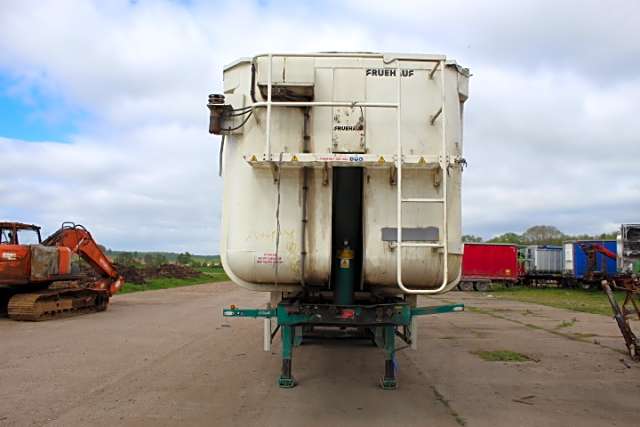 Fruehauf Tipper