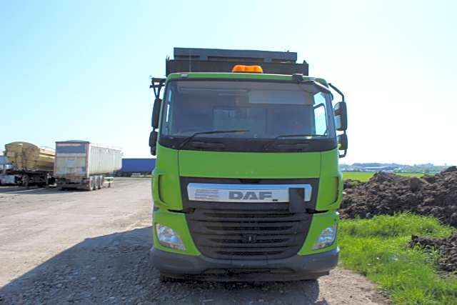 DAF CF 8x4 Hook loader