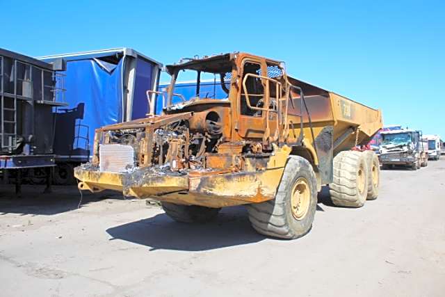 CAT 730
