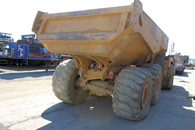 CAT 730