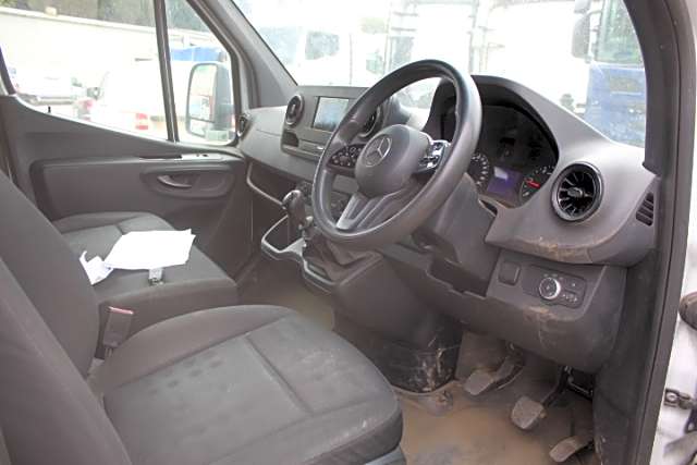 Mercedes Sprinter