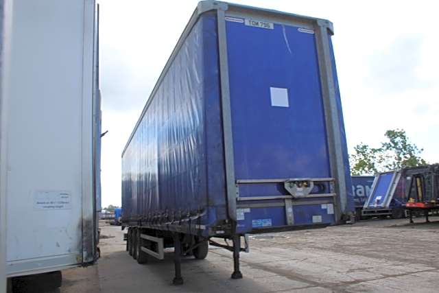 Montracon Curtain sider Traile