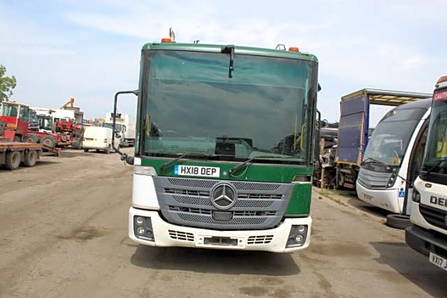 Mercedes 2630 Bin Wagon