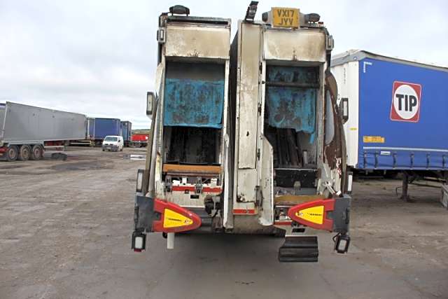 Dennis Elite 6 Refuse Wagon