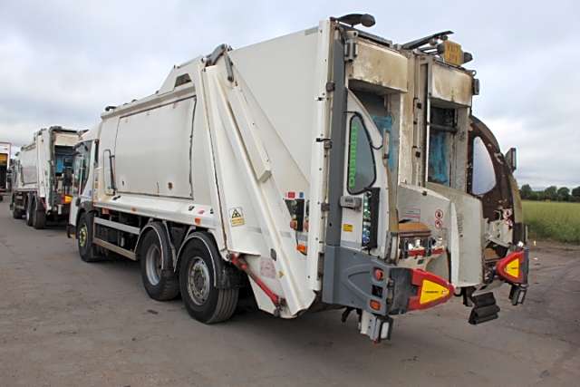 Dennis Elite 6 Refuse Wagon