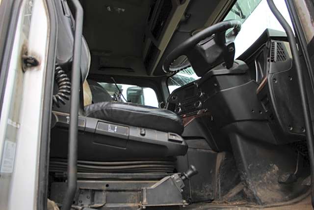 Mercedes Actros 2545