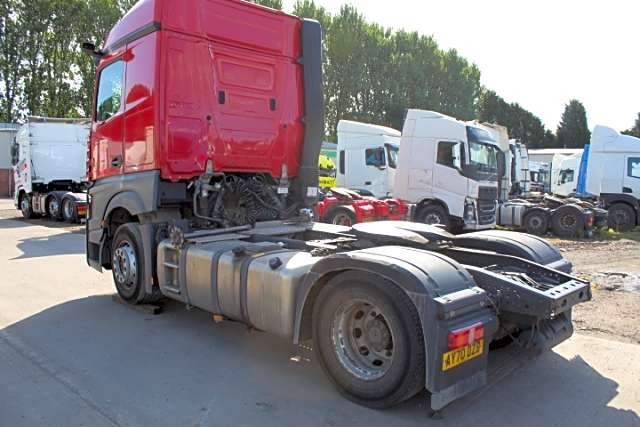 Mercedes 1845 Actros