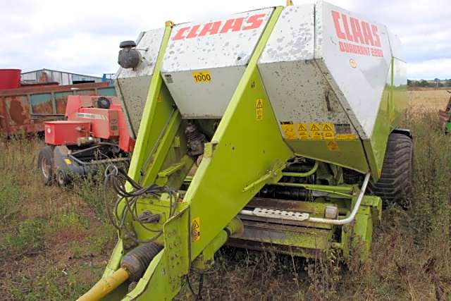 Claas Quadrant 2200