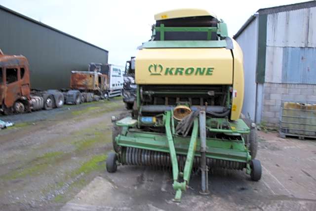 Krone Comprima V210 XC Bal