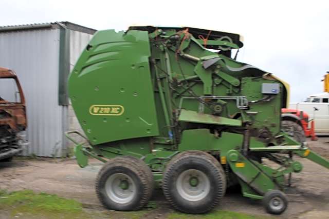 Krone Comprima V210 XC Bal
