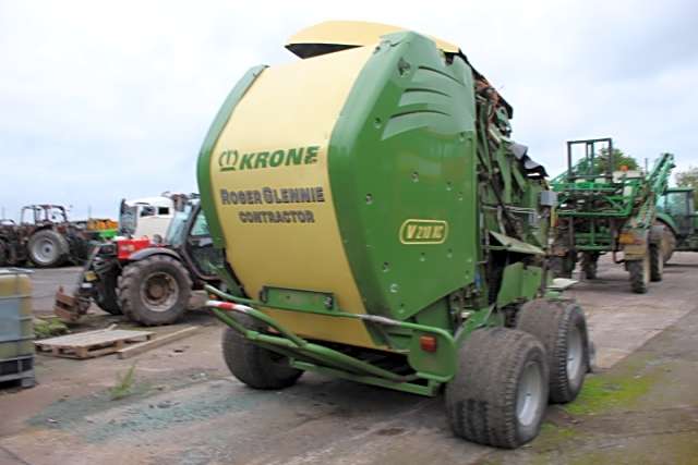 Krone Comprima V210 XC Bal