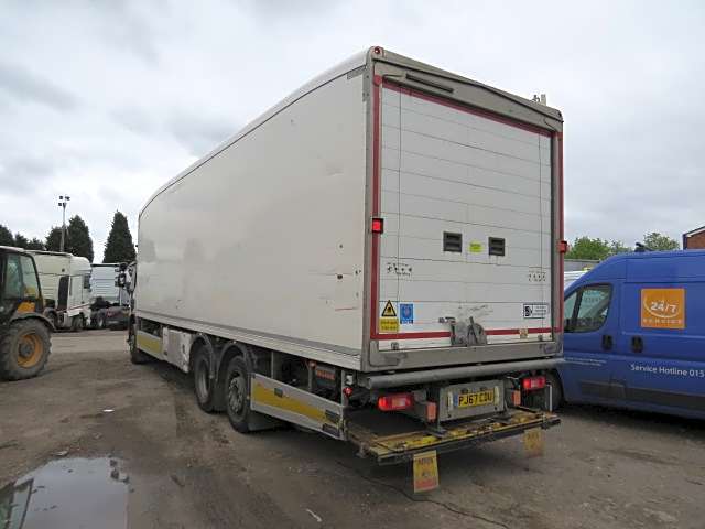 Volvo FE Fridge Box