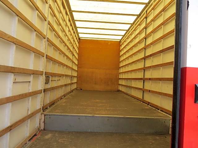MAN TGM Removals vehicle