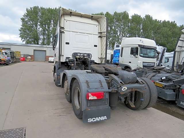 Scania R490