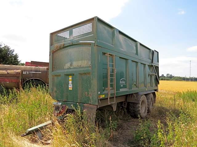 BAILEY Trailer