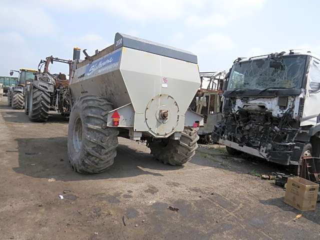 Shelbourne 2000 Manure Spreader