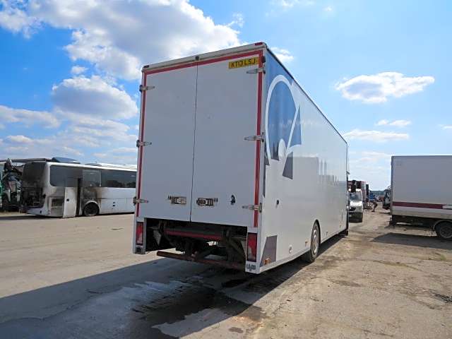 Scania P230