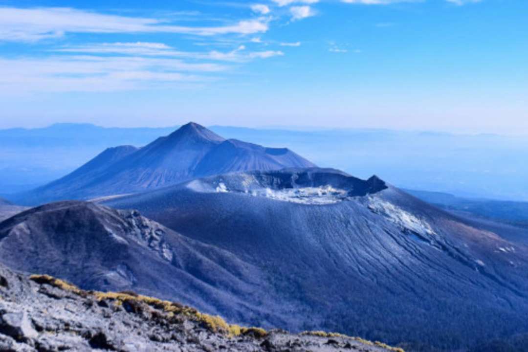 View of Shinmoedake and Takachino no Mine from Mt Karakuni