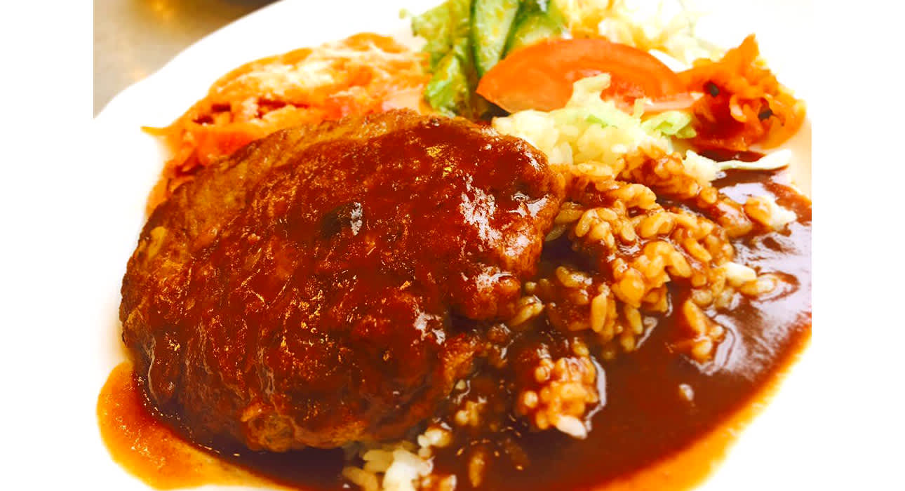 Nagasaki’s famous local specialty dish toruko rice