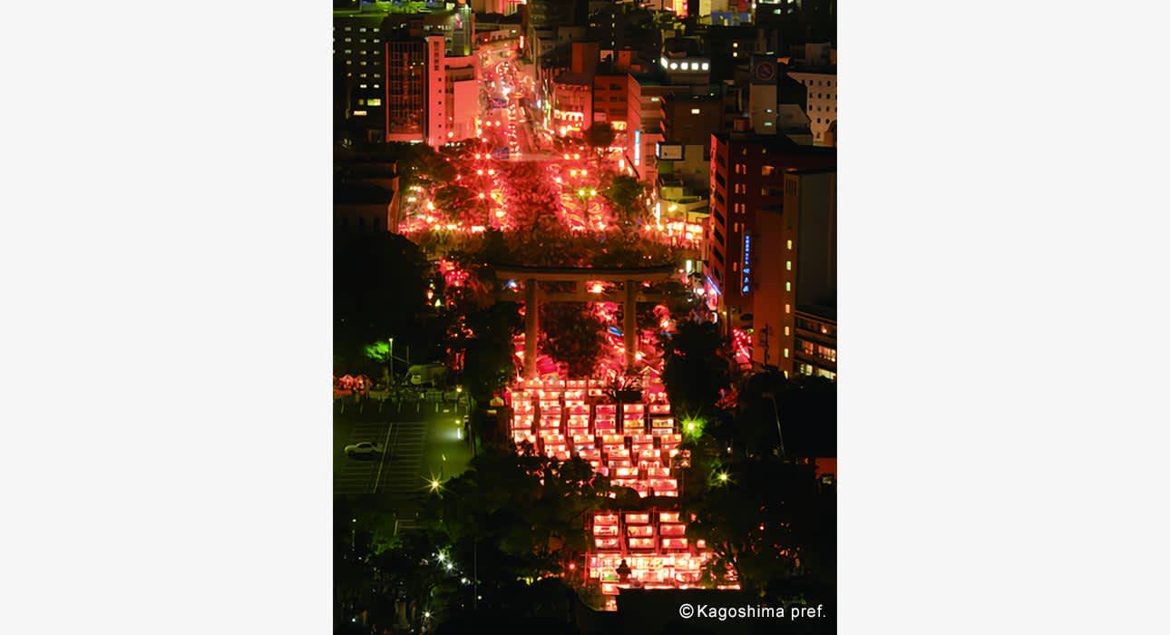 Rokugatsu-do (Lantern Festival)