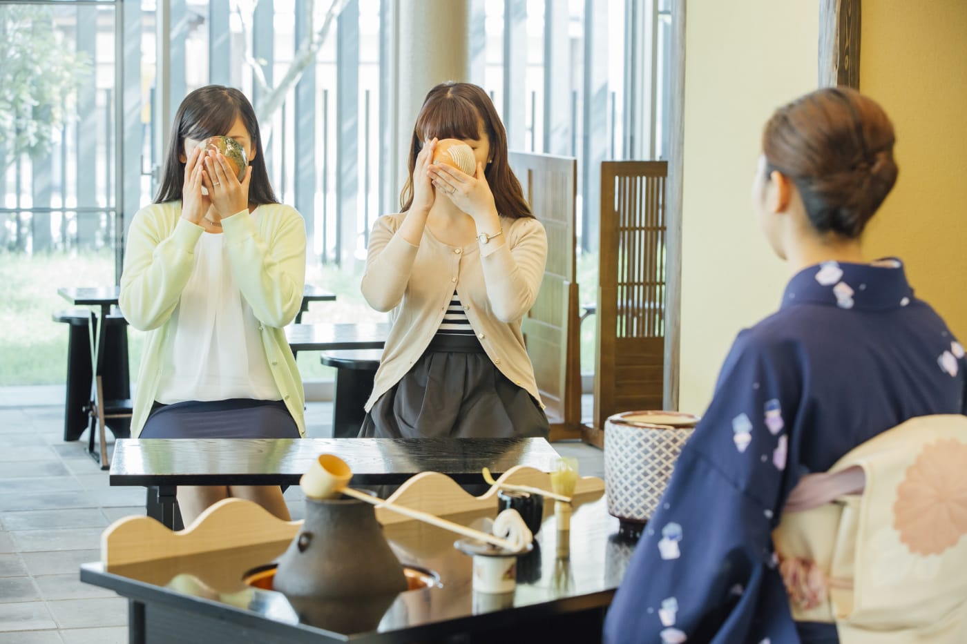 在日本茶道始祖千利休的故鄉品茶 堺利晶之杜的茶道體驗 Experiences In Japan