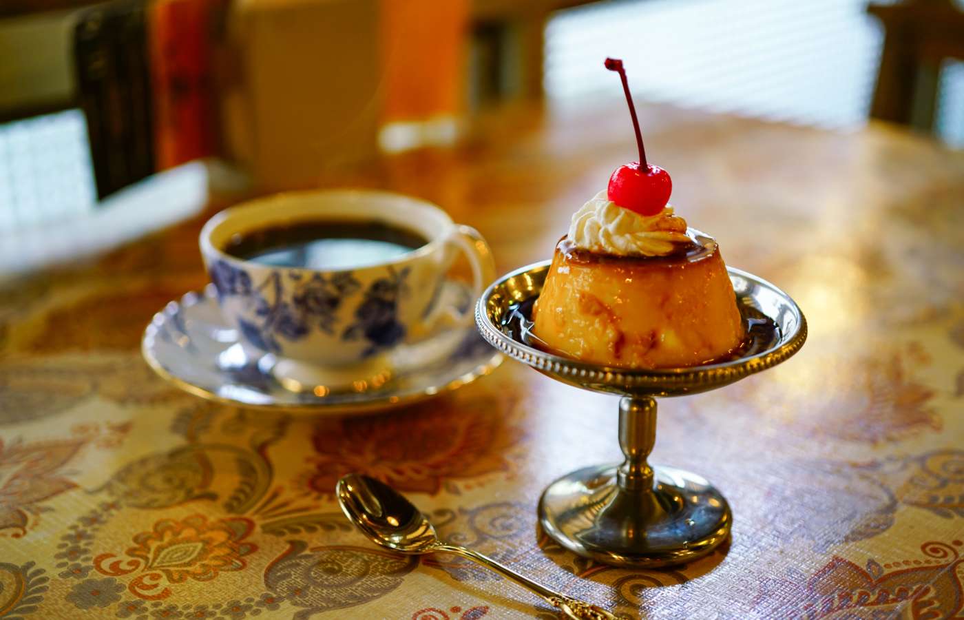 Jun-Kissa in Osaka: Classic Coffee Houses of Japan