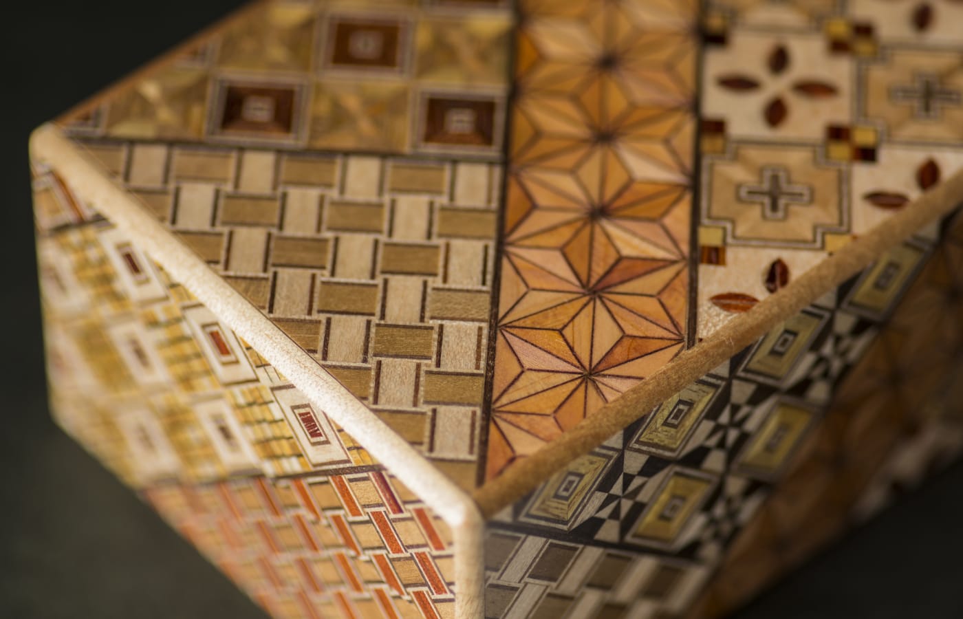 Discover the Beauty of Japanese Traditional Crafts: Temari, Yosegi 