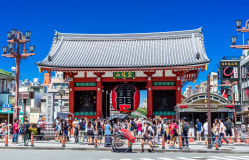 Nhật Bản hạ mức độ đe dọa COVID-19 xuống ngang với bệnh cúm mùa cùng sự thay đổi chính sách lớn