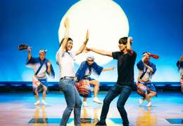 Suasana Menyenangkan di Prefektur Tokushima dengan Hadirnya Musik dan Tarian Selama Awa Odori Berlangsung