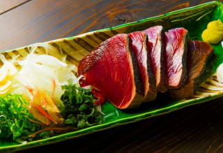 Katsuo No Tataki Experience Searing Bonito Over An Open Flame Travel Japan Jnto