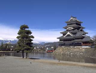 Matsumoto Castle Park