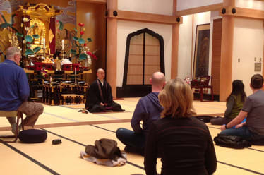 Zen Meditation in Zenkoji