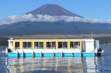 Smelt Fishing in Lake Yamanaka