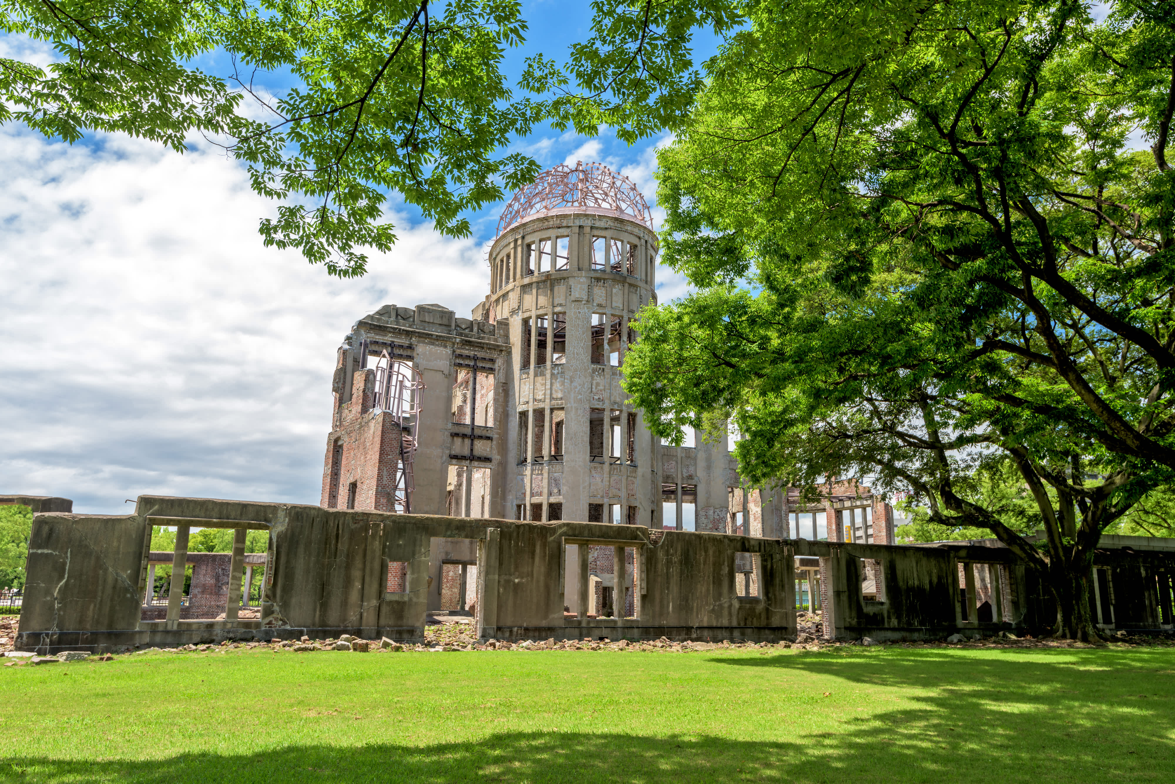 best way to travel hiroshima