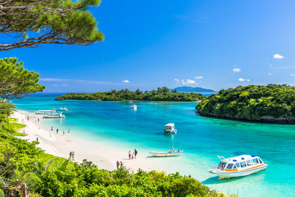 Kabira Bay, Ishigaki lsland