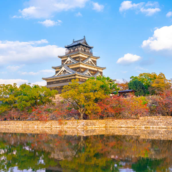 Castello delle carpe a Hiroshima