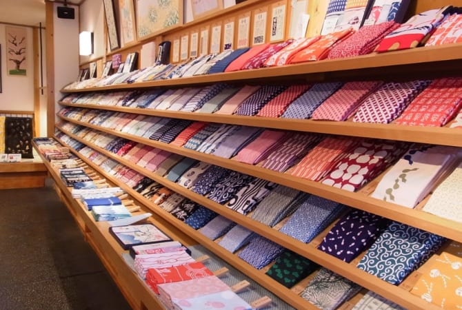 "Tenugui" Hand Towels Make for Perfect Souvenirs