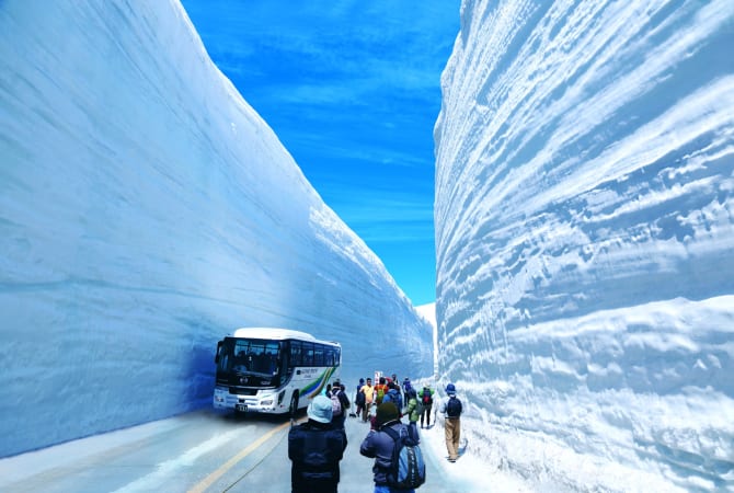 Tateyama “Snow Walls”