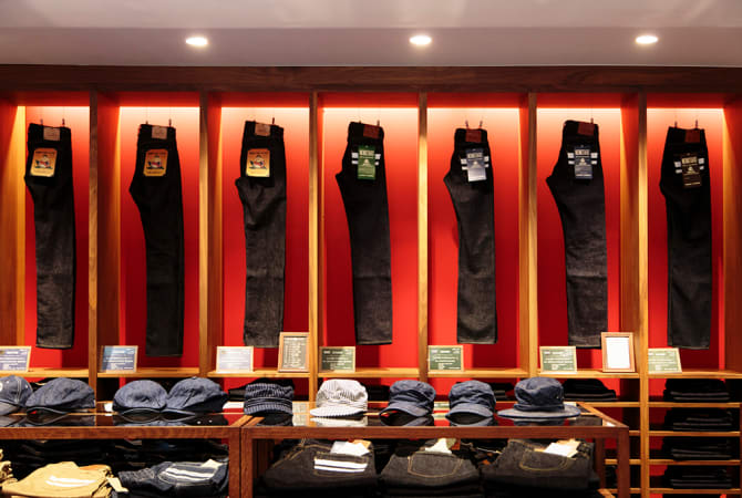 쪽빛으로 물든 지역, 고지마 청바지 거리를 둘러보세요!