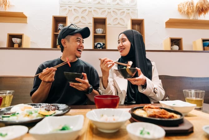 Gohan Cafe Offers Halal Dining and a Prayer Space for Muslim Travelers