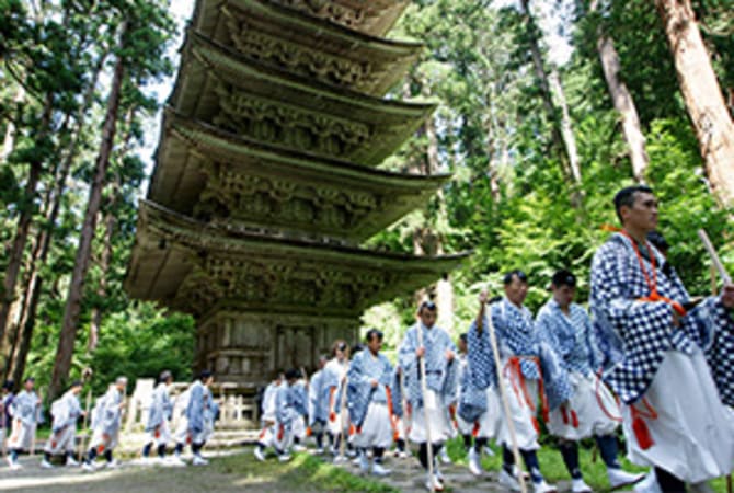 Yamabushi Training in Dewa Sanzan