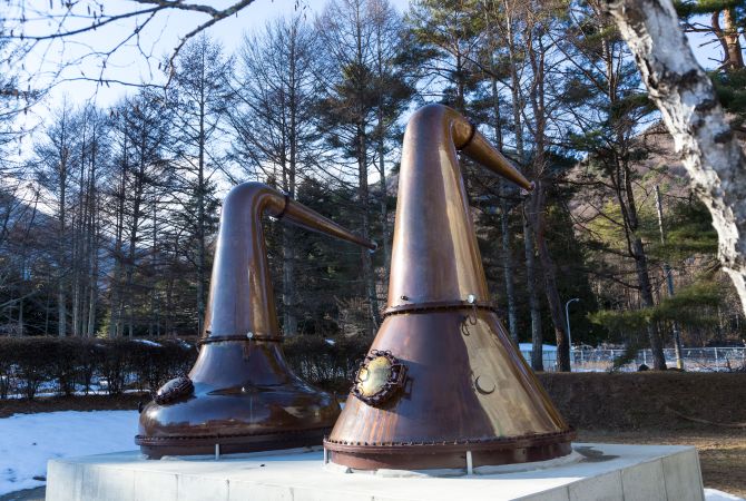 best distillery tours japan