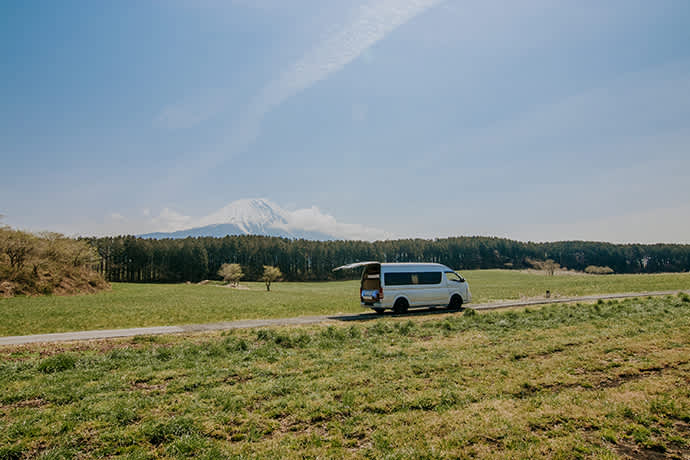 Vanlife means you can explore on your own schedule and relax when you need to.