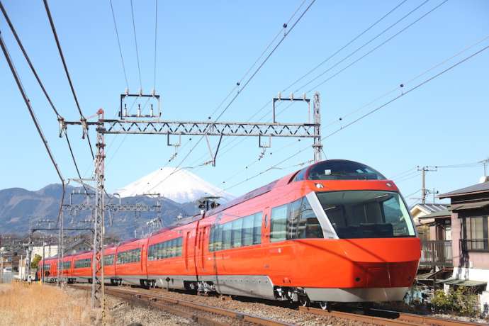 Odakyu Electric Railway’s Limited Express Romancecar