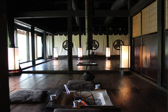 A traditional Japanese home in Iya that still retains a sunken hearth, a feature that has become rare in modern times.