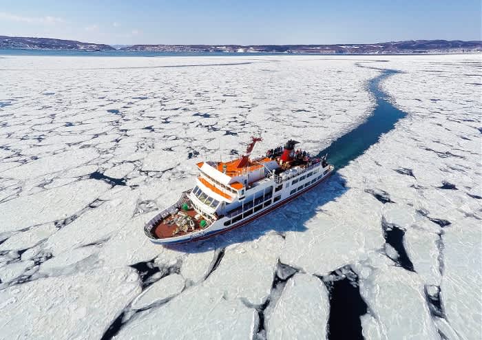 abashiri drift ice cruise