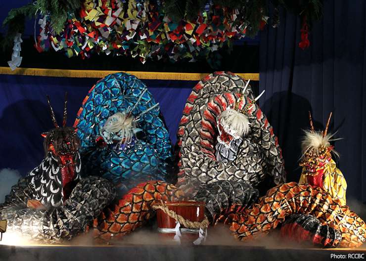 the cultural importance of Noh and Kabuki in traditional Japanese theater